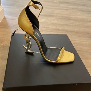 Saint Laurent Opyum Heels